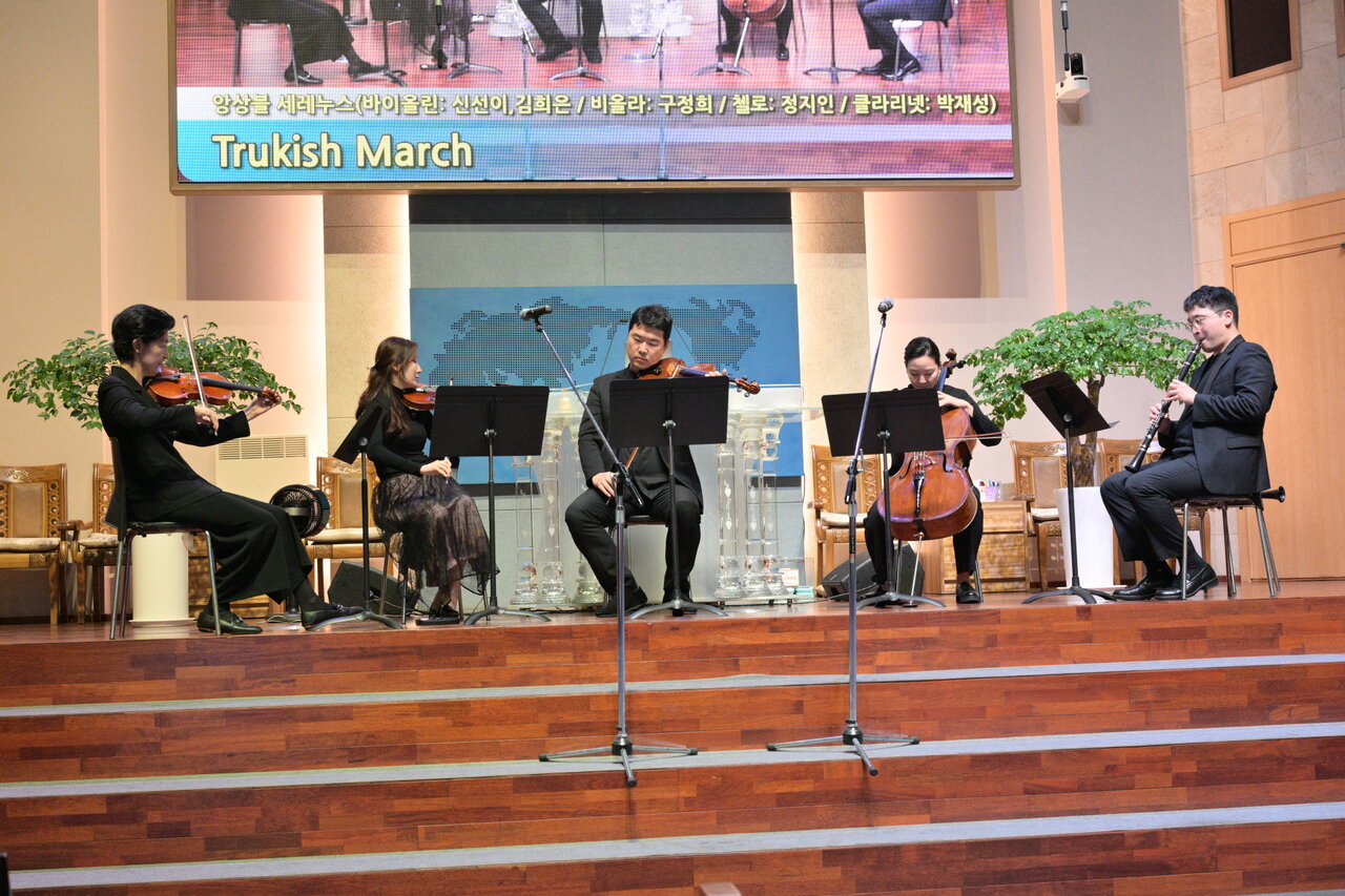 교회창립40주년 기념음악회 이미지 2